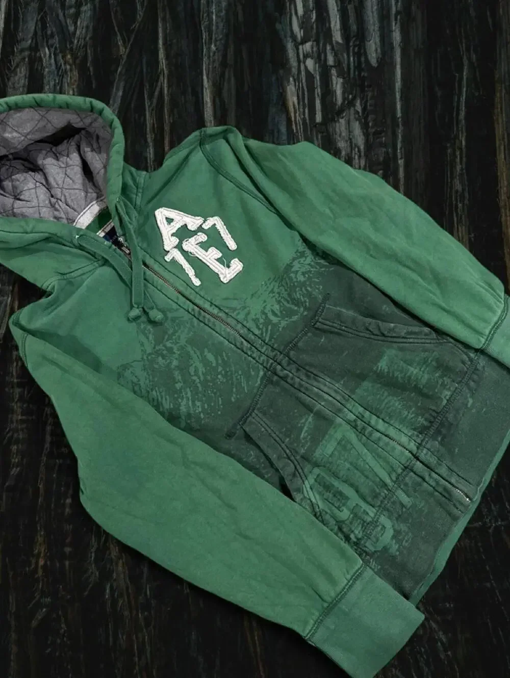 American Eagle Outfitters vintage distressed